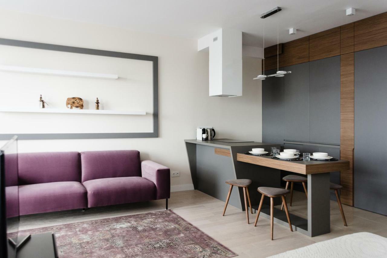 Luxlux Apartments Metro Slodowiec Varşova Dış mekan fotoğraf