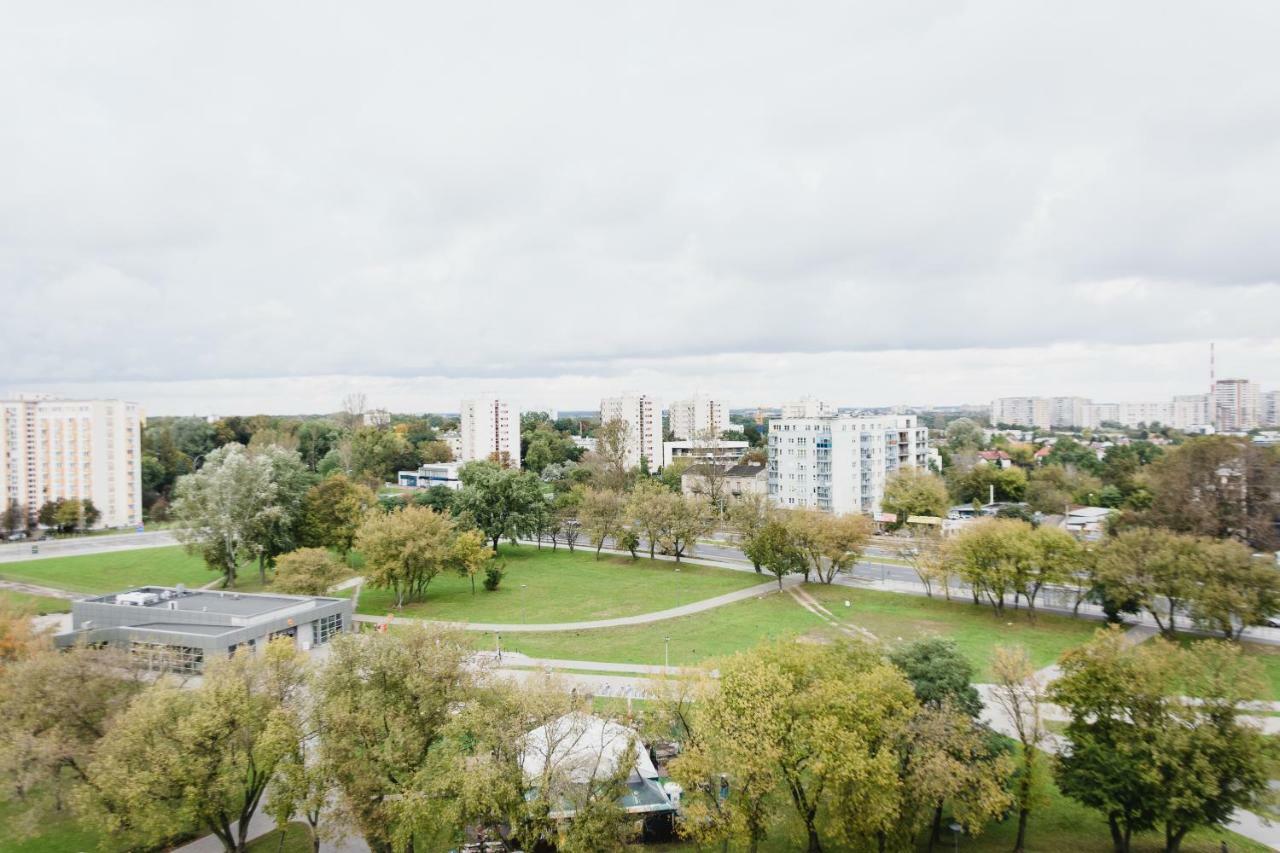 Luxlux Apartments Metro Slodowiec Varşova Dış mekan fotoğraf