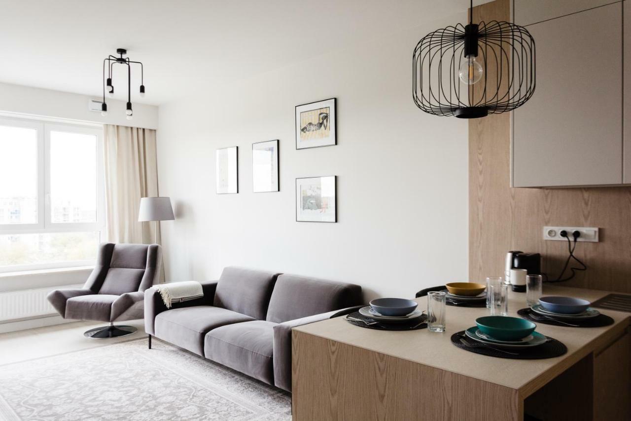 Luxlux Apartments Metro Slodowiec Varşova Dış mekan fotoğraf